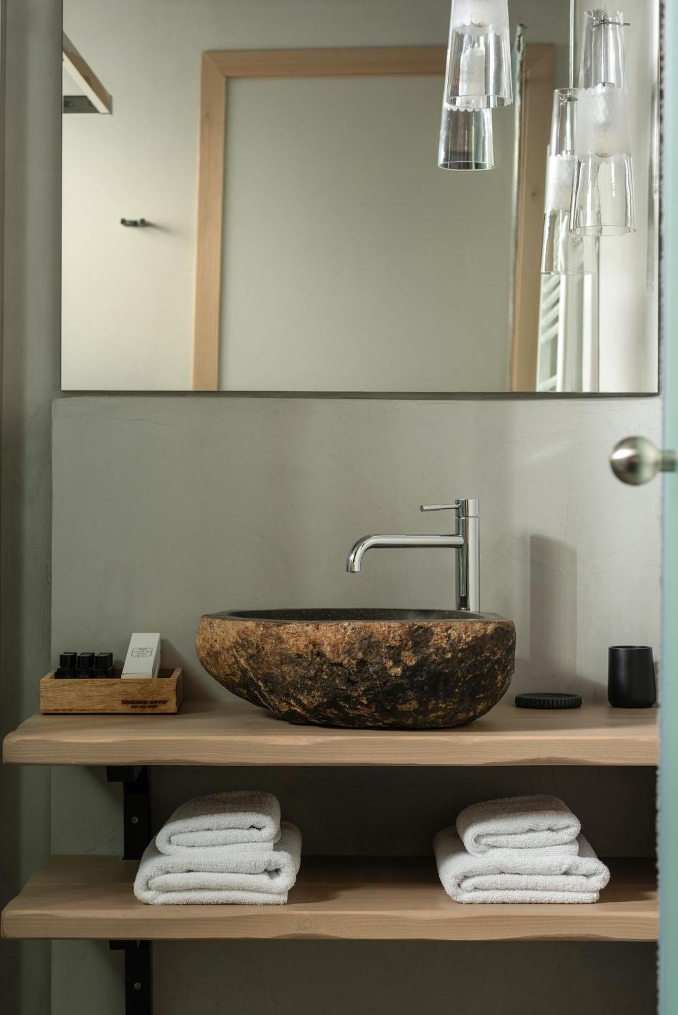 Evora Luxury Suites Mega Chorio Exterior foto